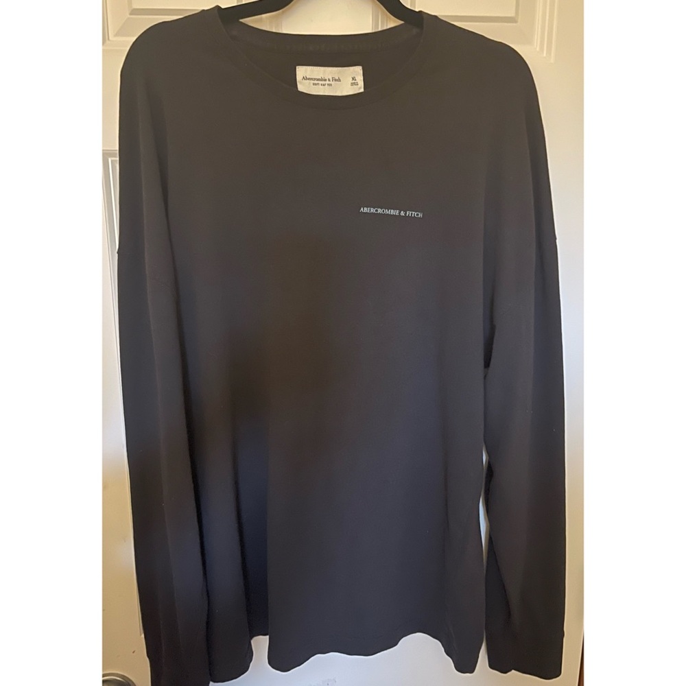 Abercrombie & Fitch men’s long sleeve shirt